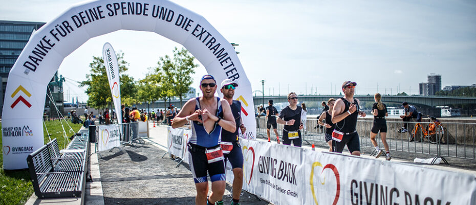 Bild zum Artikel: PM 4/2024: Anmelderekord für den Carglass® Köln Triathlon